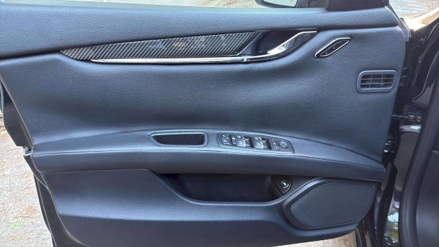 MASERATI Maserati Quattroporte VI 3.0 V6 275ch Start/Stop Diesel