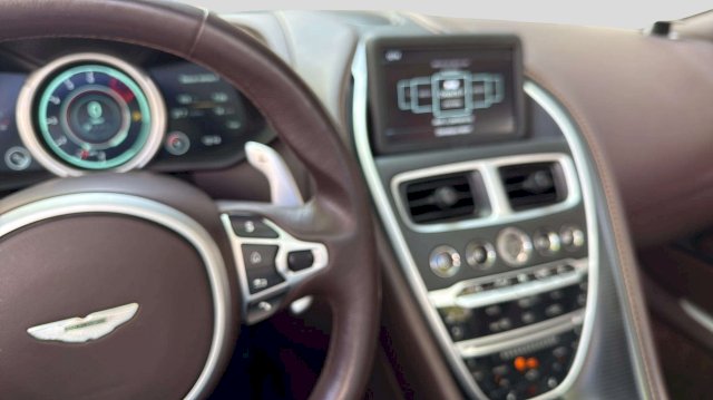 Aston-Martin Aston-Martin DB11 Volante V8 4.0 535ch BVA8