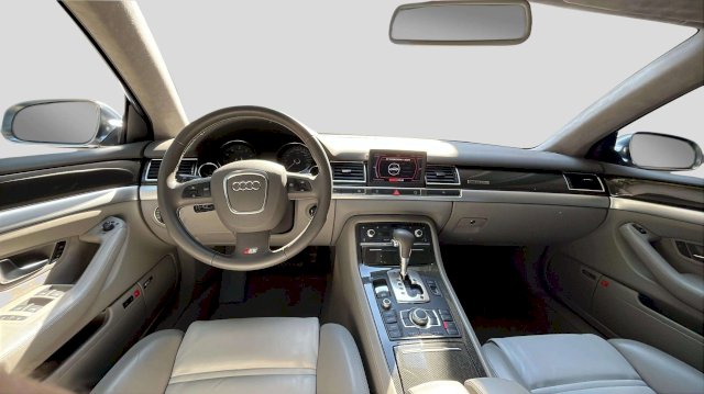 AUDI Audi S8 II 5.2 V10 450ch quattro Tiptronic