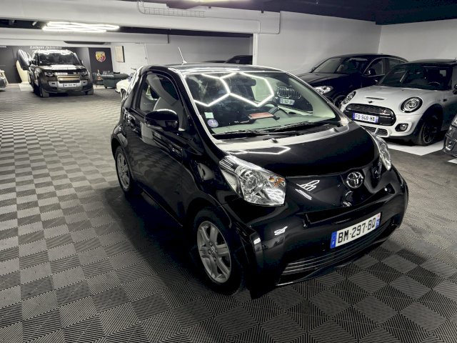 TOYOTA Toyota iQ  68 VVT-i iQ MultiDrive