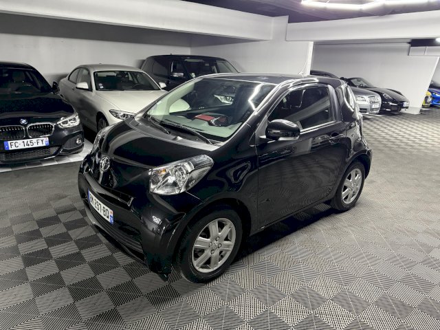 TOYOTA Toyota iQ  68 VVT-i iQ MultiDrive