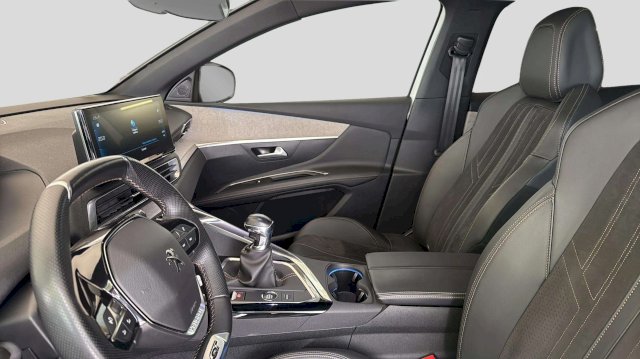 PEUGEOT Peugeot 3008 II 1.5 BlueHDi 130ch S&S GT Line