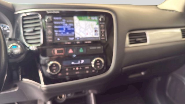 Mitsubishi Mitsubishi Outlander 2.0 PHEV 