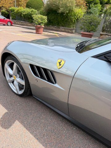 Ferrari Ferrari Gtc4lusso  V12 6.3 690ch