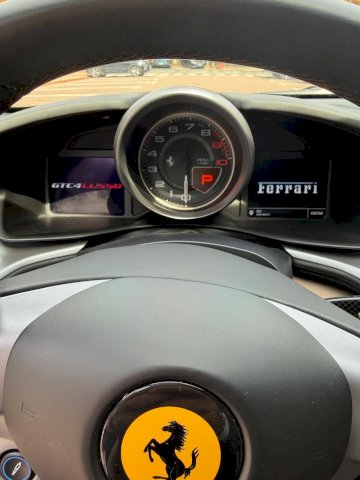 Ferrari Ferrari Gtc4lusso  V12 6.3 690ch