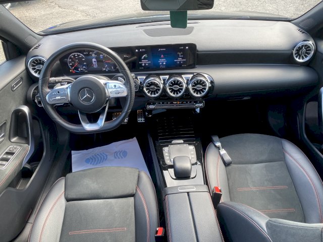Mercedes-Benz A220d AMG-LINE BVA