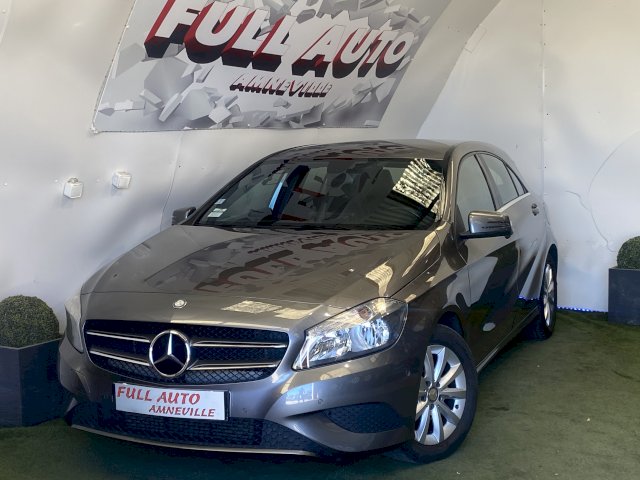 Mercedes-Benz A180 