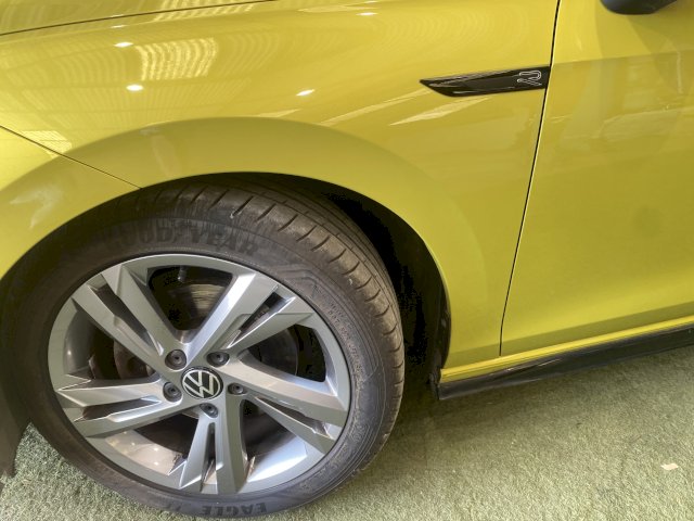 Volkswagen Volkswagen Golf E-TSI 150CV BVA R-LINE 
