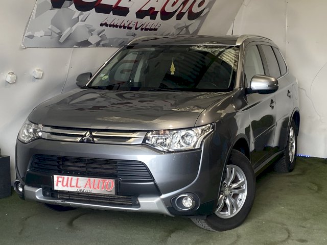 Mitsubishi Mitsubishi Outlander III 2.2 DI-D 150 ClearTec Invite 4WD