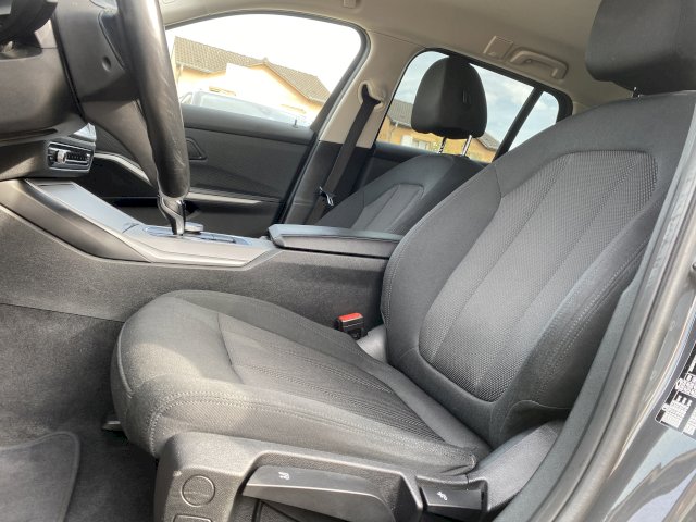 BMW 318D TOURING ADVANTAGE BVA