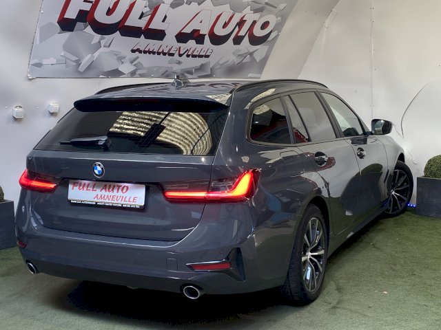BMW 318D TOURING ADVANTAGE BVA