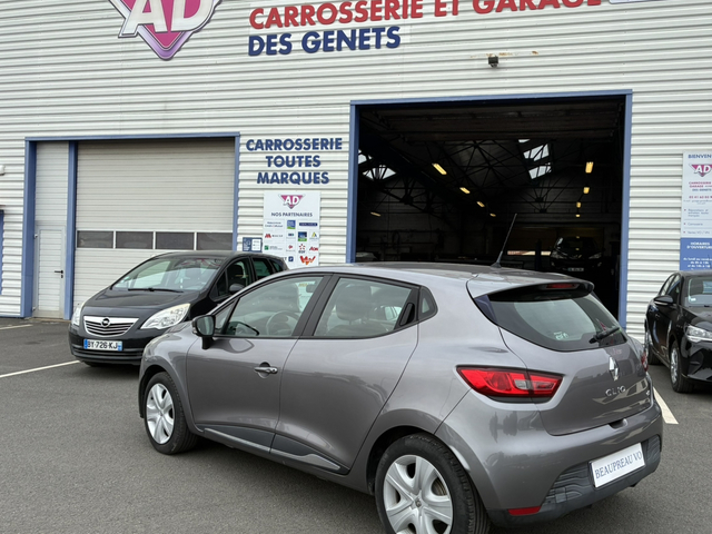Renault Renault Clio IV (B98) 1.5 dCi 90ch energy Zen 82g 5p