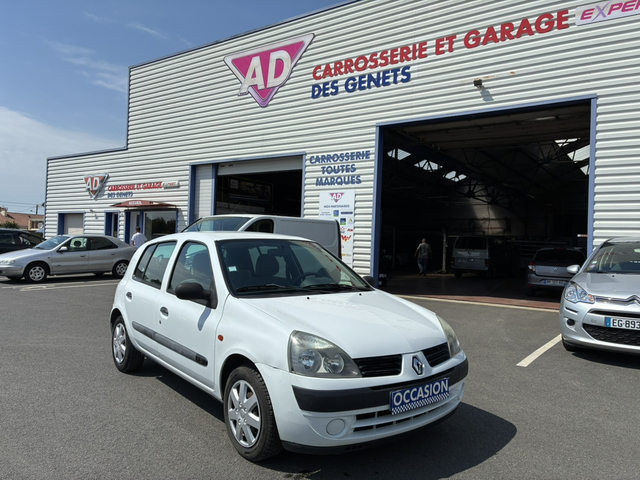 Renault Renault Clio II (B/C65) 1.2 60ch Campus 5p