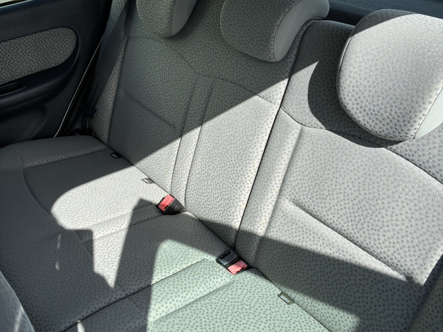 Renault Renault Clio II 1.2 16v Campus Authentique 5p