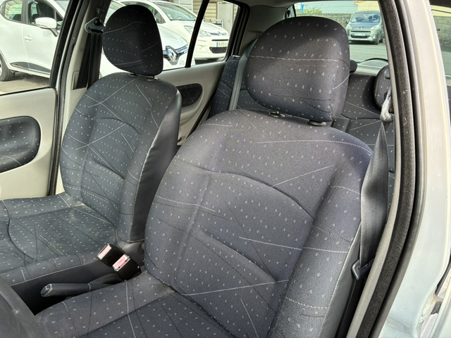 Renault Renault Clio II (B/C65) 1.5 dCi 65ch Authentique 5p