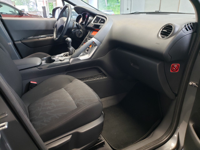 Peugeot Peugeot 3008 1.6 VTI 16v 120ch Premium