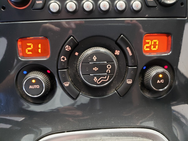 Peugeot Peugeot 3008 1.6 VTI 16v 120ch Premium