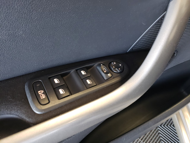 Peugeot Peugeot 308 1.6 VTI 16V 120ch Active Clim