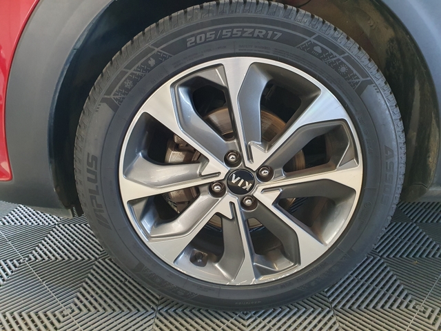 Kia Kia Stonic 1.6 CRDI 110ch Launch Edition BV6