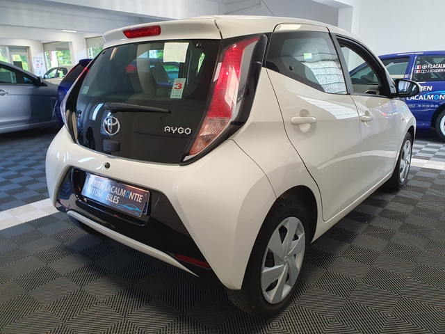 Toyota Toyota Aygo II 1.0 VVT-i 69ch X-Play X-shift 5p - Boîte AUTO - GPS - 1ère main - 36500KM !!