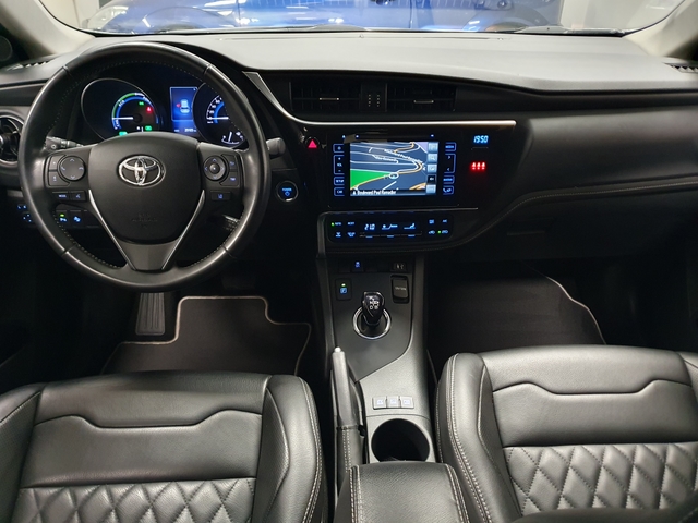 Toyota Toyota Auris II HSD 136h Collection