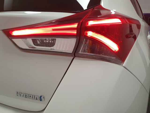 Toyota Toyota Auris II HSD 136h Collection