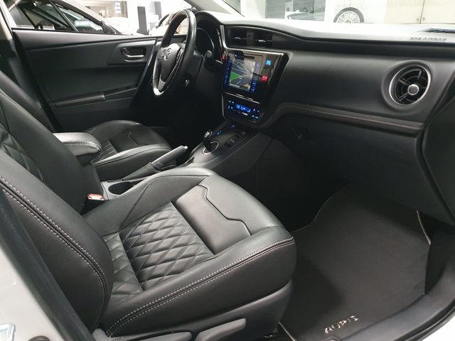 Toyota Toyota Auris II HSD 136h Collection