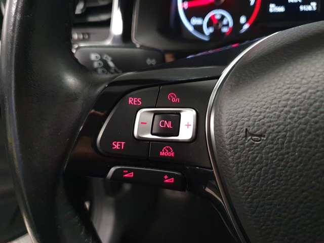 Volkswagen Volkswagen Polo 1.0 TSI 95ch Confortline Business 5p- Carplay - Véhicule français