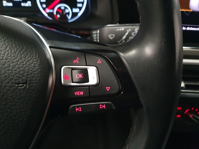 Volkswagen Volkswagen Polo 1.0 TSI 95ch Confortline Business 5p- Carplay - Véhicule français