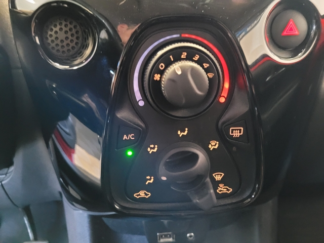 Citroen Citroën C1 II 1.0 72ch Shine 3P- Moteur Toyota - Carplay - Caméra