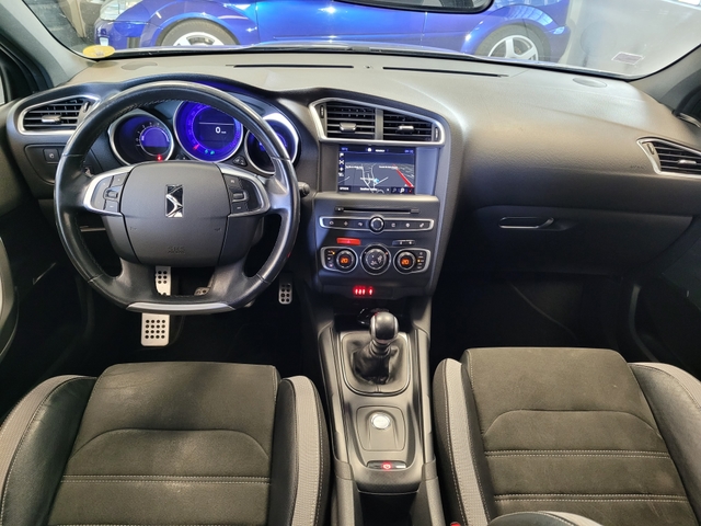 DS DS  4 Crossback 1.6 BlueHdi 120ch Sport Chic BV6
