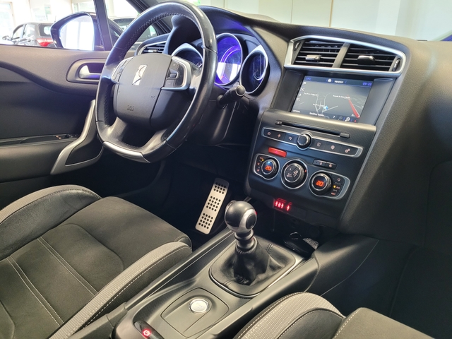 DS DS  4 Crossback 1.6 BlueHdi 120ch Sport Chic BV6