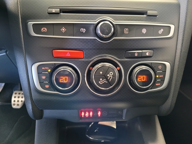 DS DS  4 Crossback 1.6 BlueHdi 120ch Sport Chic BV6