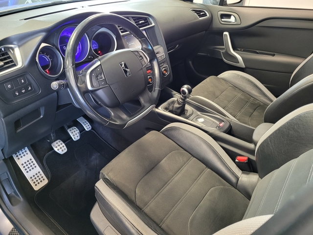 DS DS  4 Crossback 1.6 BlueHdi 120ch Sport Chic BV6