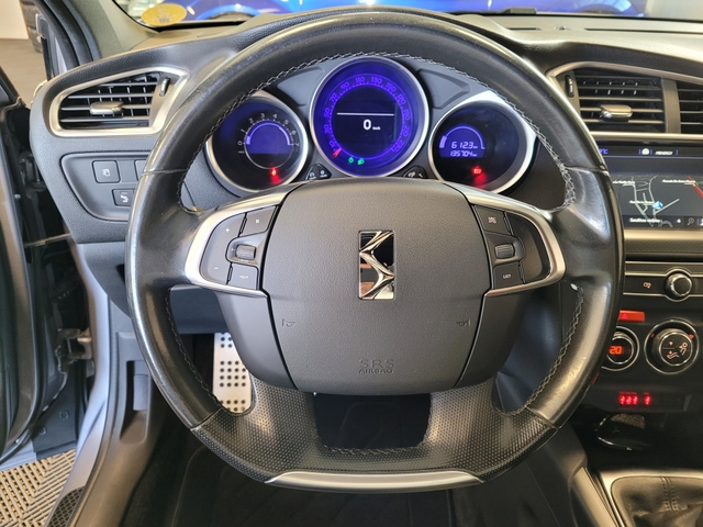 DS DS  4 Crossback 1.6 BlueHdi 120ch Sport Chic BV6