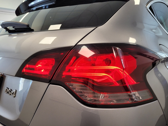 DS DS  4 Crossback 1.6 BlueHdi 120ch Sport Chic BV6