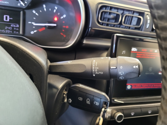 Citroen Citroën C3 BlueHDi 100ch Shine - Carplay - Rappel Chaîne 8mm effectué
