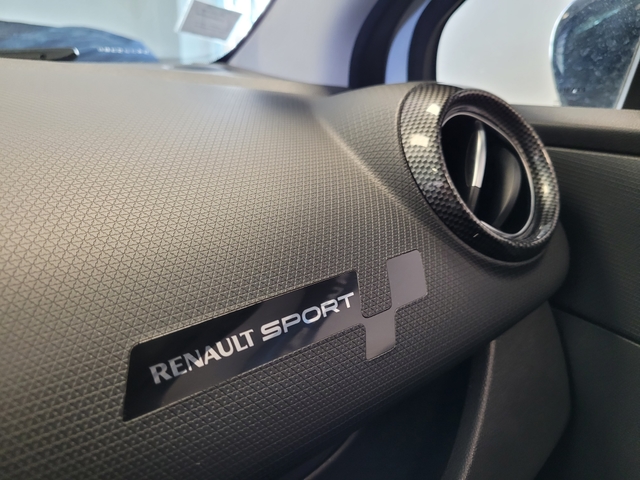 Renault Renault Clio IV R.S. 1.6T 220ch RS TROPHY EDC