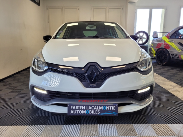 Renault Renault Clio IV R.S. 1.6T 220ch RS TROPHY EDC