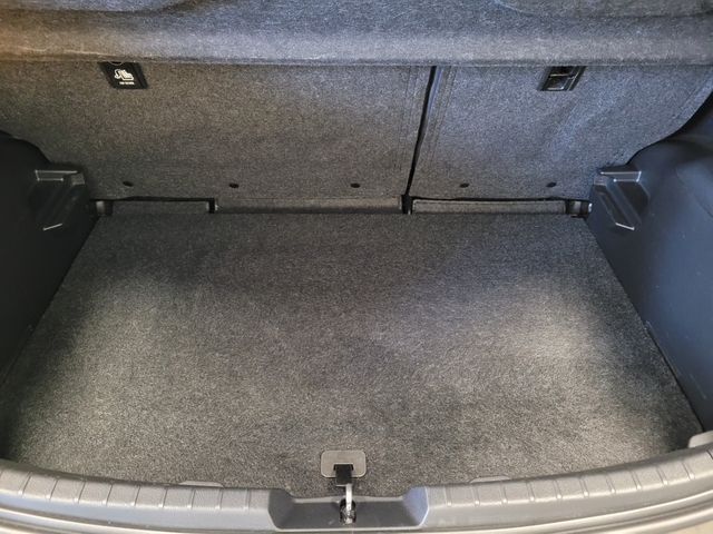 Toyota Toyota Yaris III 110 VVT-i Collection BV6 - Pack ZEN - Distribution à chaîne