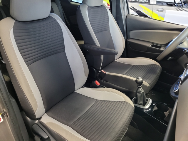 Toyota Toyota Yaris III 110 VVT-i Collection BV6 - Pack ZEN - Distribution à chaîne