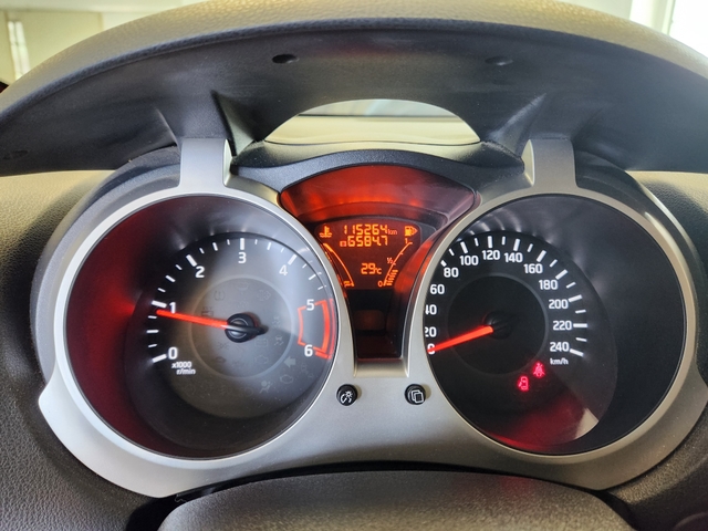 Nissan Nissan Juke 1.5 DCi 110ch Acenta - Attelage - Distribution neuve - SANS ADBLUE D'ORIGINE