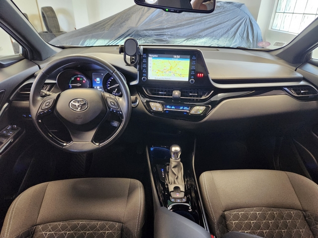 Toyota Toyota C-Hr 122h Edition Nav