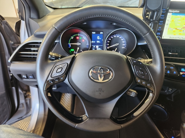 Toyota Toyota C-Hr 122h Edition Nav