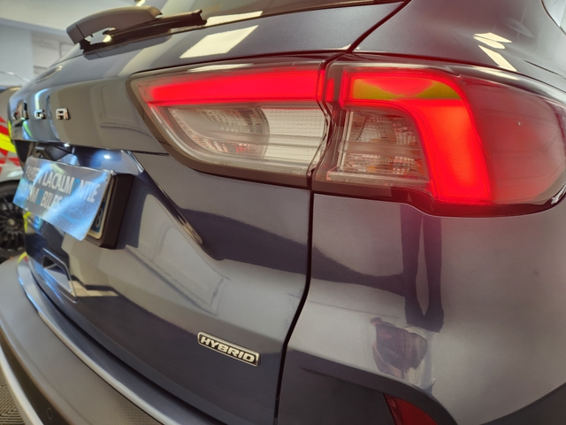 Ford Ford Kuga III 2.5 Duratec 190ch FHEV Titanium e-CVT