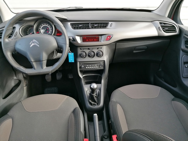 Citroen Citroën C3 1.2 82ch Confort + ATTELAGE +TOIT PANO