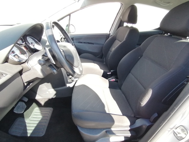 Peugeot Peugeot 207 1.4 i 90 ch PREMIUM BOITE AUTOMATIQUE 