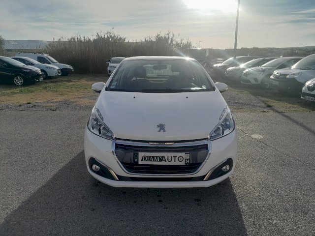 Peugeot Peugeot 208 Business R  1.6 BlueHDi 100 S&S Active 5p