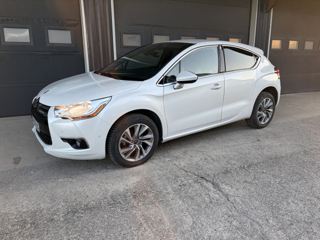 Citroen Citroën DS4  1.6 e-HDi115 Airdream Executive ETG6