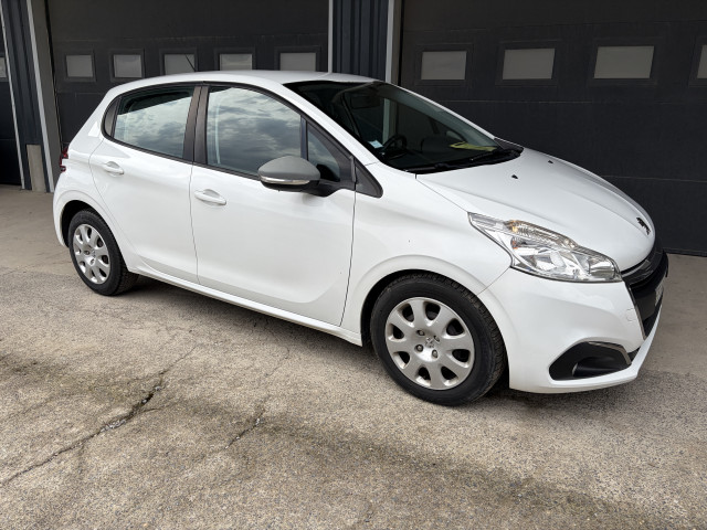 Peugeot 208 Affaire Premium Pack